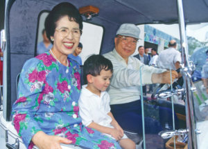 Ikeda Sensei and Mrs. Ikeda enjoy a golf-cart ride on the Florida Nature and Culture Center grounds, Weston, Fla., June 1996.
